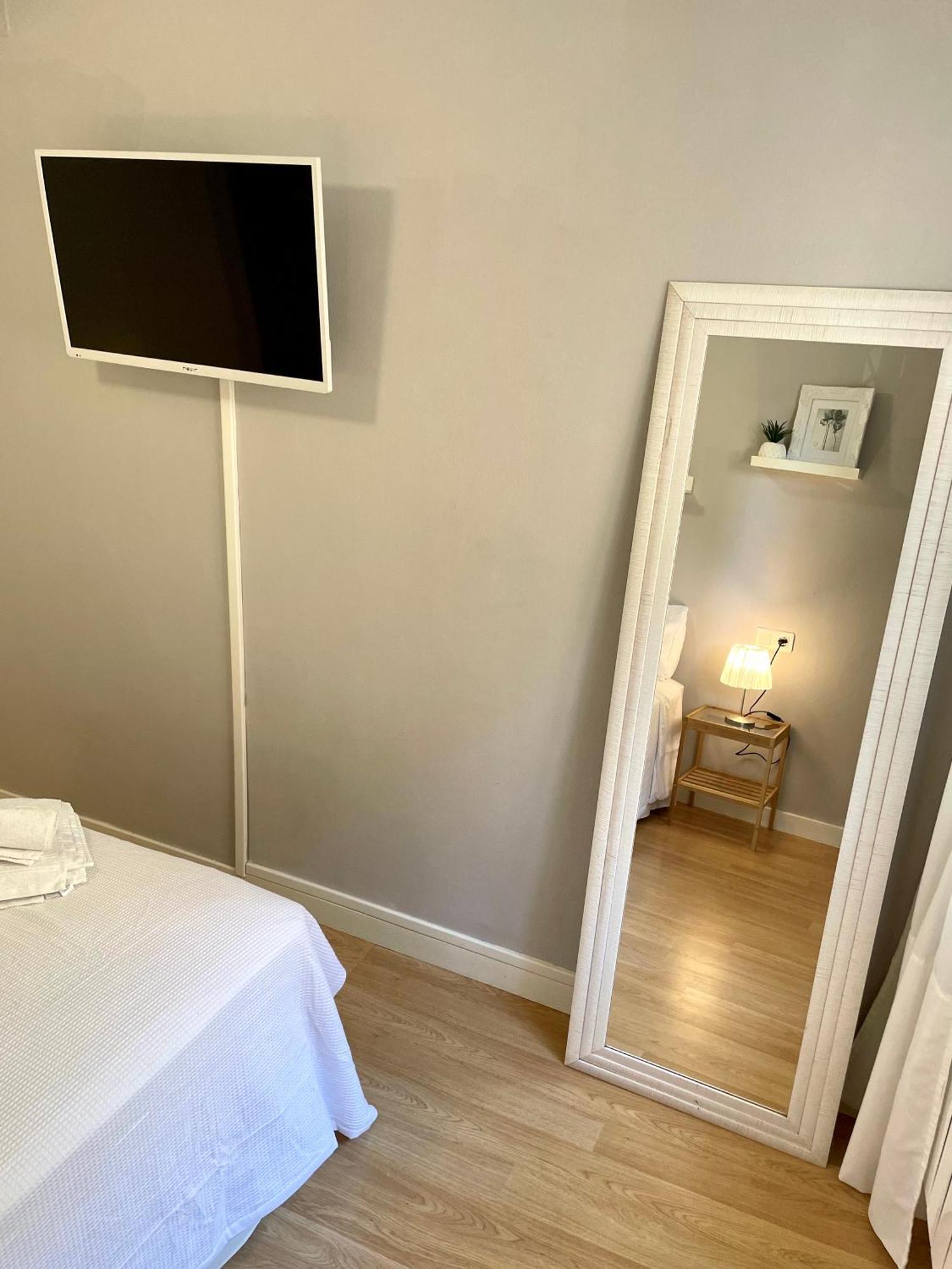Apartamento Ruta Del Veleta Cenes De La Vega Bagian luar foto